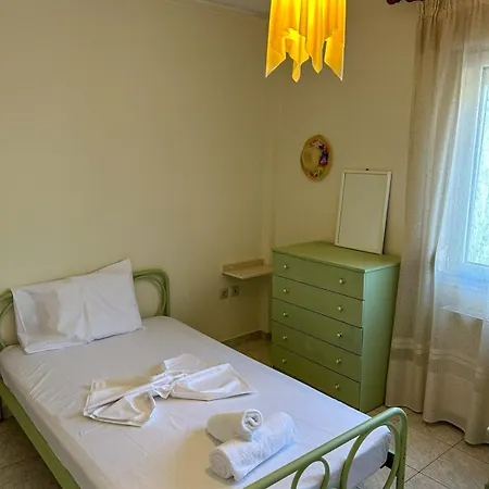 Smart * Limenas (Thasos)